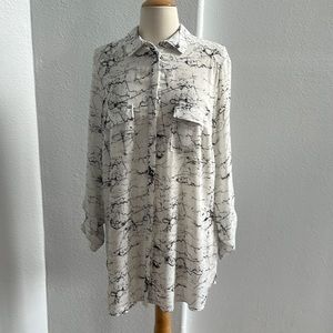 Black and White Button Down Sheer Women's Blouse With Roll Back Sleeve Size 10